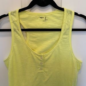 GAP body Racer back tank - Size L
